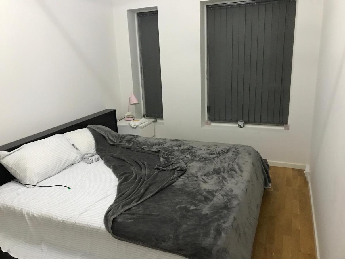 קופנהגן Big Room In Shared Apartment With King Size Bed מראה חיצוני תמונה